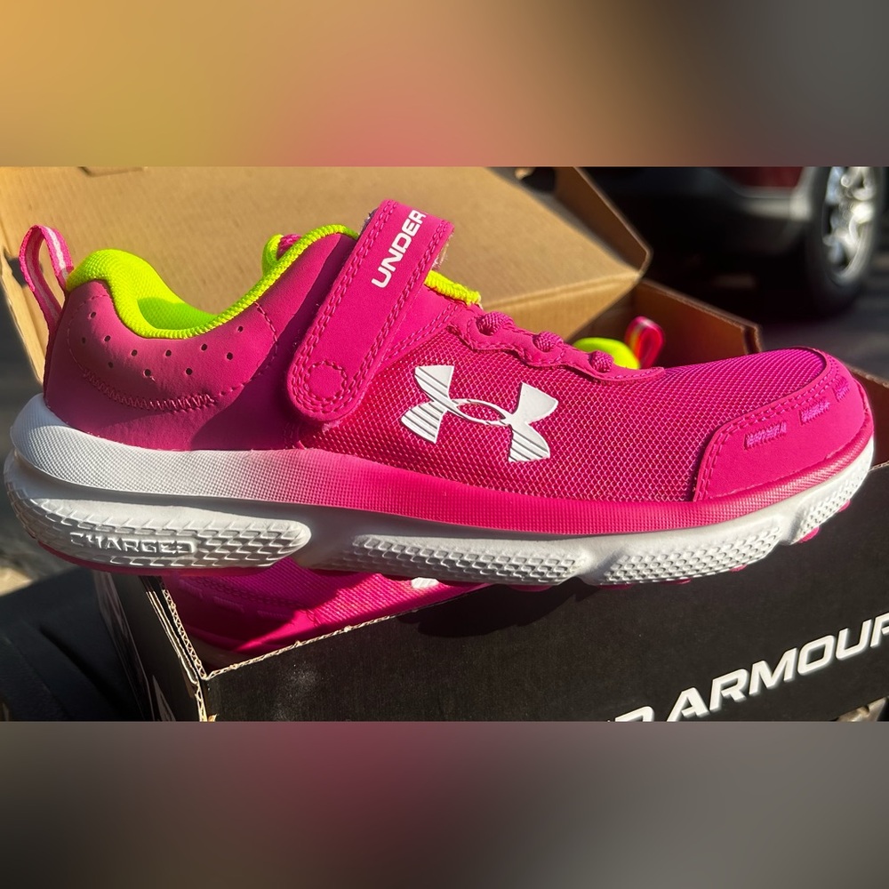 NWT UNDER ARMOUR Kids' Hot Pink & Neon Yellow Slip-On Athletic Sneakers Size 3 Y